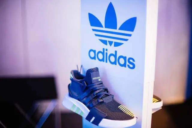 Sneaker