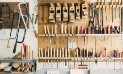 Pliers vs Wrenches – What’s the Difference?